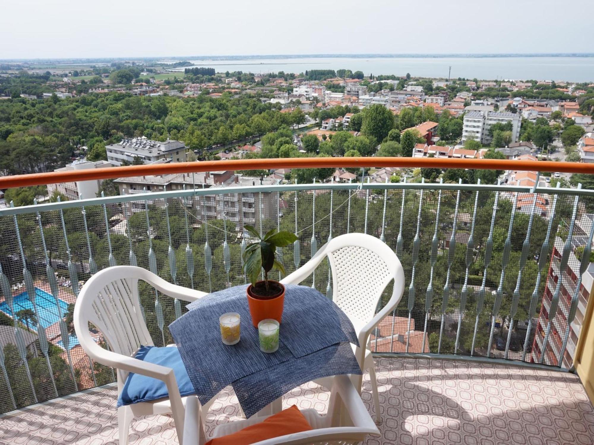 Appartamenti La Torre Lignano Sabbiadoro Ngoại thất bức ảnh