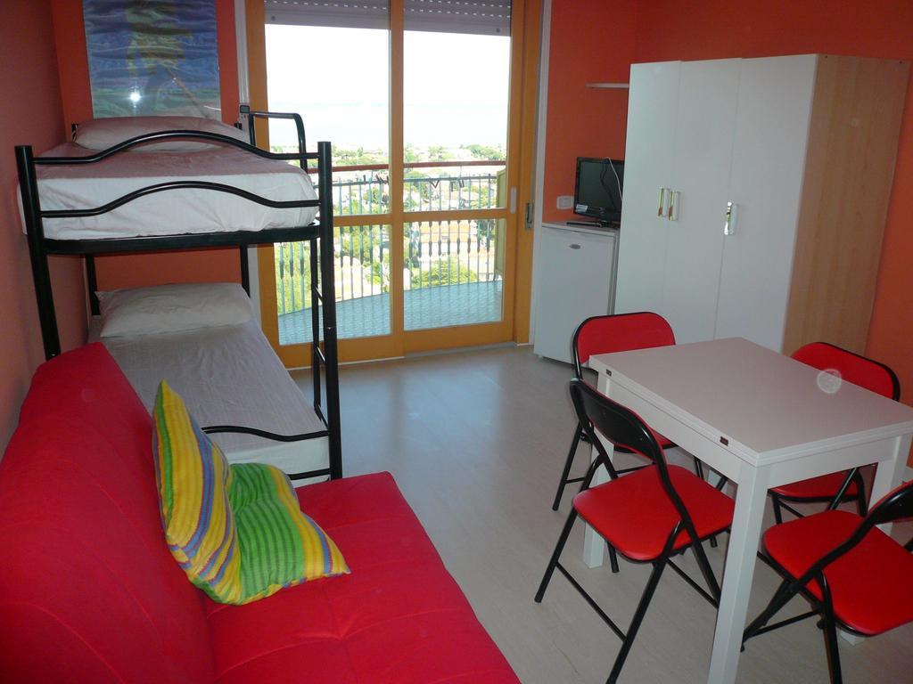 Appartamenti La Torre Lignano Sabbiadoro Ngoại thất bức ảnh
