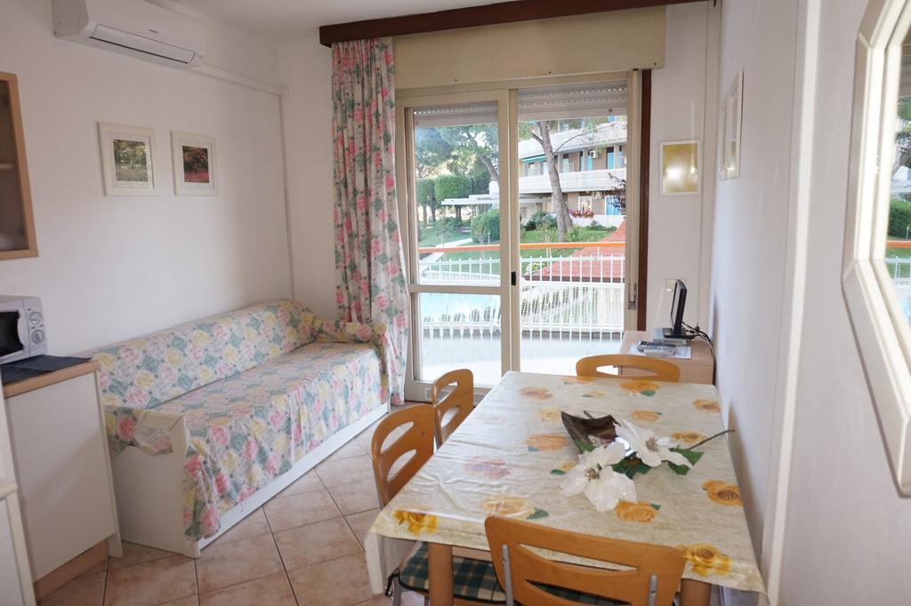 Appartamenti La Torre Lignano Sabbiadoro Ngoại thất bức ảnh