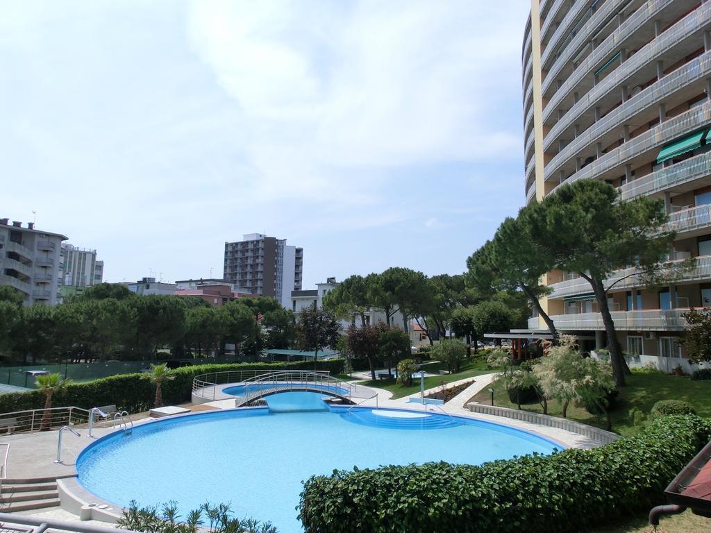 Appartamenti La Torre Lignano Sabbiadoro Ngoại thất bức ảnh