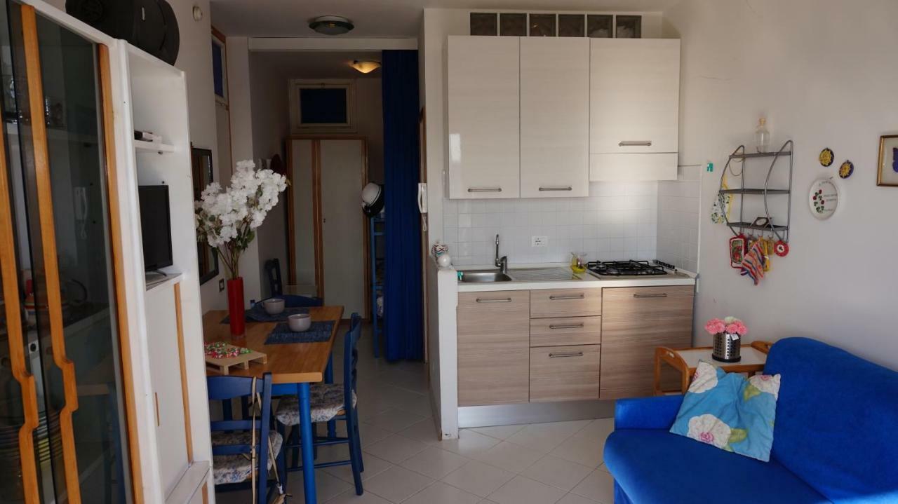 Appartamenti La Torre Lignano Sabbiadoro Phòng bức ảnh